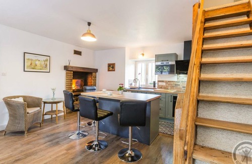 Coutances Cabaña | Casa rural con jardín y terraza privada, cerca de playas y centro de Coutances