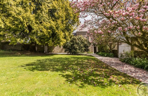 Coutances Cabaña | Casa rural con jardín y terraza privada, cerca de playas y centro de Coutances