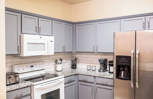 South Arlington Casa | Charming Cozy 3-bedroom 2-bath house near the AT&T Stadium in Arlington