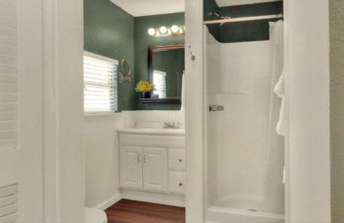 Lakeland Apartamento | Charming, cozy, one bedroom apartment