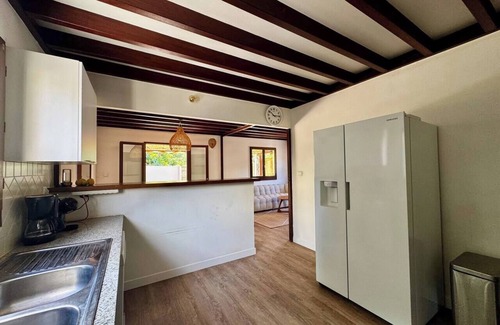 Etang Sale Les Bains Casa | Charming Creole house - Private access to the beach