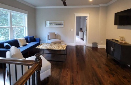 Suwanee Casa | Charming Custom Home in Historic Suwanee-Sleeps12