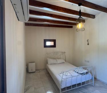 Marathounta Casa | Charming Cyprus Getaway in Pfos - Garden View Holiday House