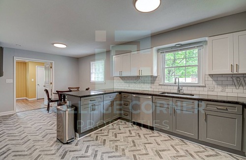 Winston - Salem Casa | Charming Demon Deacon Themed 4-bedroom house in Winston-Salem