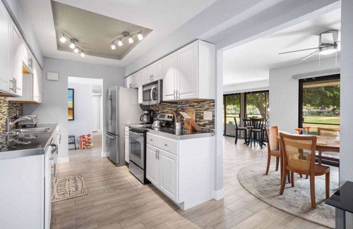 Cathedral City Condominio | Charming Desert Retreat in Cathedral City