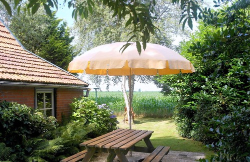 Den Ham Casa | Acogedora casa de vacaciones en Twenterand con vistas al prado
