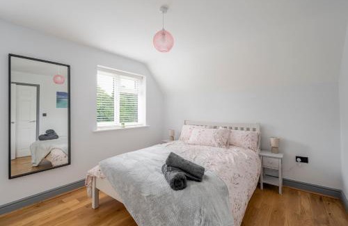 Ashbocking Casa | Charming Detached House in Quiet Suffolk Village