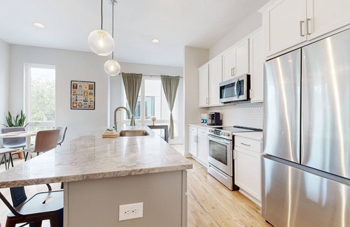 Nashville Casa | Charming dog-friendly home with rooftop deck, central AC, game room & W/D