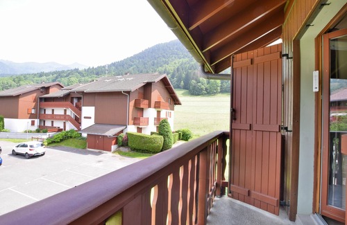 Bernex Apartamento | Estudio acogedor en Bernex cerca del centro y telesillas, ideal para 4 personas