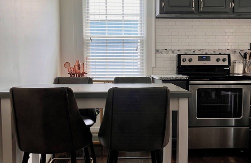 Northern Inglewood Casa | Charming East Nashville Cottage with AC, WiFi, Large Backyard