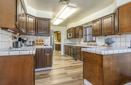East Sacramento Casa | Charming East Sac Retreat CSU