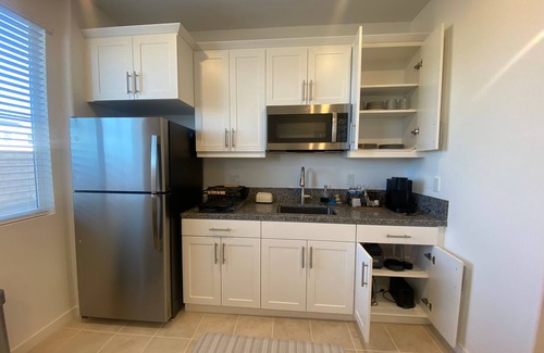 Loma Linda Casa | Charming entire guest suite with 2-bedroom with AC & fast WiFi with own entry