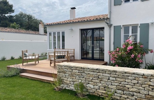 La Couarde-sur-Mer Casa | Charming family villa 2 min walk from the beach !