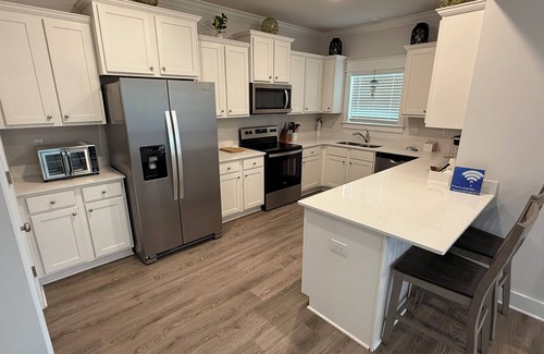 Panacea Casa | Charming Family beach getaway pool camp arcade bikes quiet St Teresa