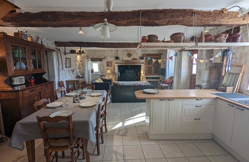 Combiers Cabaña | Casa rural con jardín privado, WIFI, ping-pong, bicicletas y equipamiento para bebés