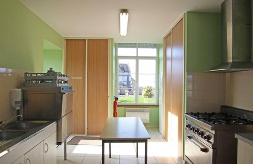 Vezins Cabaña | Casa independiente con vistas al Mont St-Michel, jardín privado, y todas las comodidades para familias y amigos.