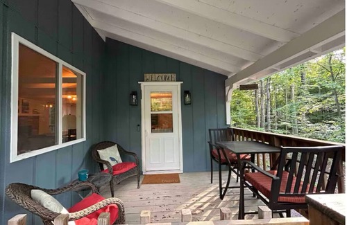 Thornhurst Casa | Charming Family Friendly 3-bedroom house in Pleasant Arrowhead Pocono Lake