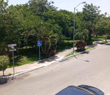Merida Municipality Casa | Charming family home in an exclusive gated condo