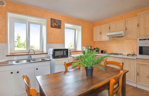 Chenas Casa | Alojamiento de 4 habitaciones en Chénas