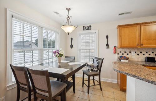 Elizabeth City Casa | Charming Family Retreat with Spacious Yard home