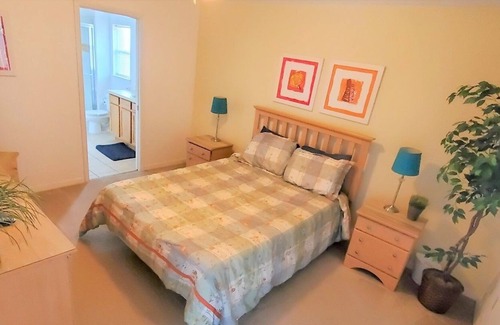 Marbella Casa | Charming Family Villa in Marbella Davenport 4BR 2BA Gameroom by RedAwning