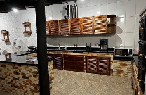 Presidente Nereu Otro | Charming farmhouse with WiFi and AC in marvelous Presidente Nereu