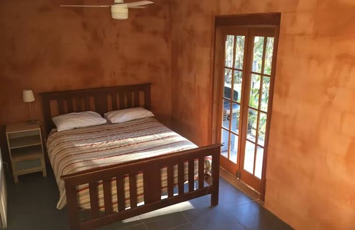 The Head Otro | Charming farmhouse nestled in the breath-taking Condamine Gorge
