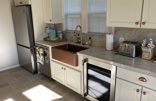 Napa Casa | Charming Farmhouse near Downtown