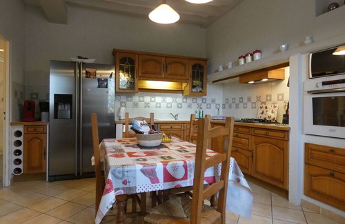 Boisgasson Cabaña | Encantador hogar rural con jardín, sala de juegos y confort moderno para 8 personas