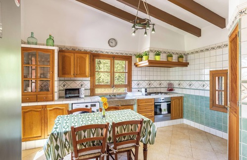 Sencelles Villa | Encantadora casa de campo "Son Pou" con vistas a la montaña, piscina, Wi-Fi, terraza y jardín