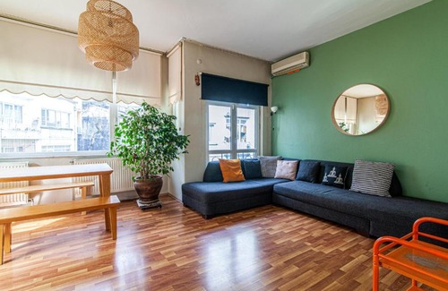 Cihangir Apartamento | Charming Flat with Terrace near Taksim Square