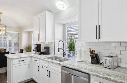 Flower Mound Casa | Charming Flower Mound Escape near DFW Airport and Legoland
