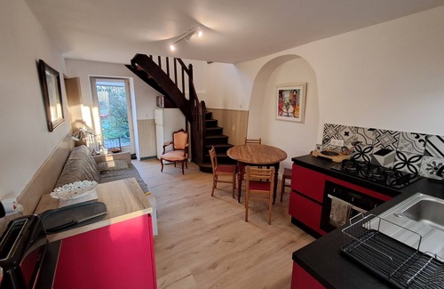 Blaison-Saint-Sulpice Cabaña | Charming house on the banks of the loire