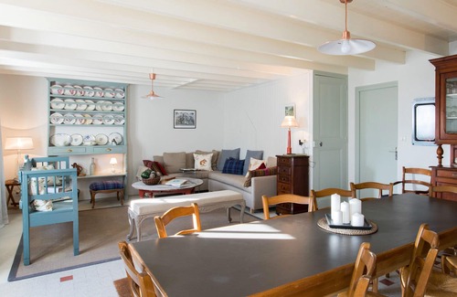 Les Moitiers-d'Allonne Casa | casa de campo situada en el campo a 3 km del mar