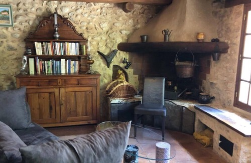 Saint-Martin-de-Bromes Casa | Charming house in the Verdon