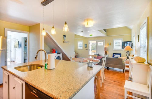 Frisco Cabaña | Charming Frisco Cottage < 2 Mi to Beaches!