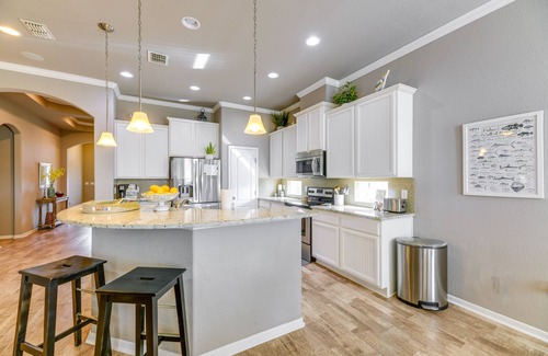 Fulton Casa | Charming Fulton Retreat < 1 Mi to Ocean & Pier!
