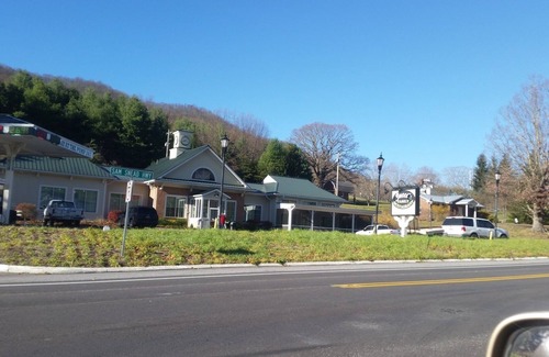 Hot Springs Cabaña | Getaway Cottage con Encanto
