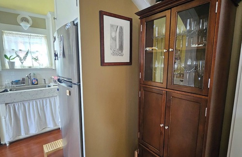 Napa Cabaña | Charming Getaway – Cozy Pet-Friendly Cottage