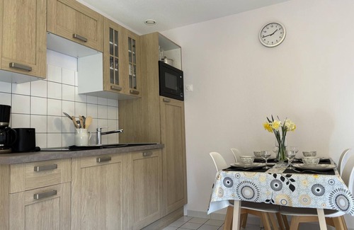 Contigny Cabaña | Casa rural con terraza y jardín cerca de Moulins - WiFi, barbacoa, actividades al aire libre