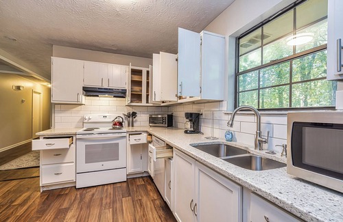 Peachtree City Casa | Charming Getaway Peachtree City
