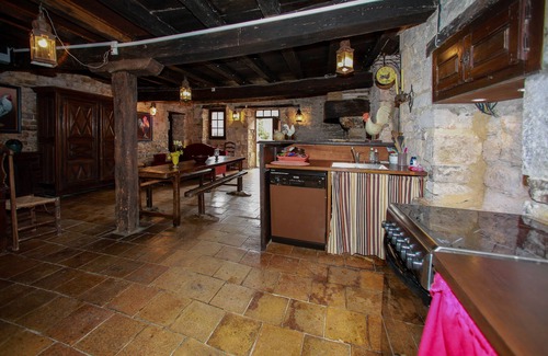 Vindrac-Alayrac Cabaña | Casa rural del castillo medieval de Vindrac - Cordes sur ciel con piscina