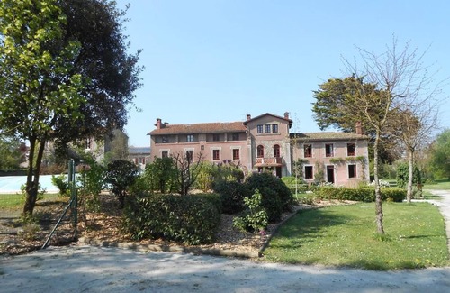 Cugand Cabaña | Casa en Gaumier con piscina, jardín y amplias terrazas