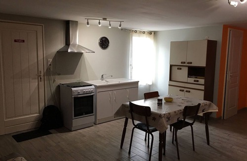 Ville-au-Val Cabaña | Apartamento con Historia en el Centro de Ville-au-Val