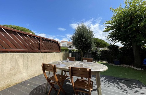 La Rochelle Apartamento | Apartamento para 4 personas en La Rochelle con piscina y cerca de servicios