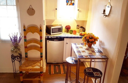 Cascade Casa | Oferta de verano! Pensión de lujo para 2 por Pikes Peak con vistas y comentarios de 5 estrellas