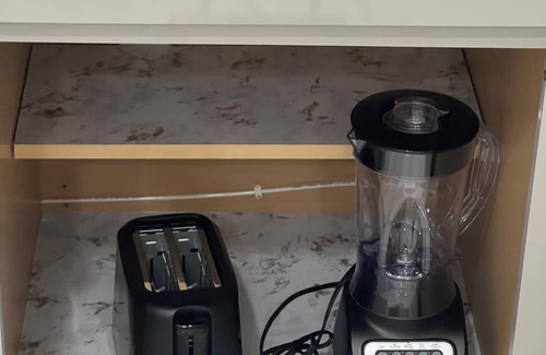 Lakeland Apartamento | Charming guesthouse B 1-bedroom in North Lakeland with full kitchen, WiFi, AC