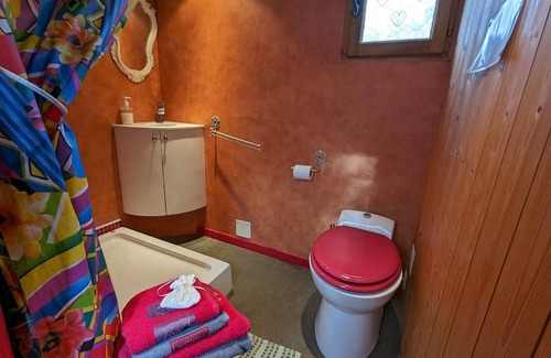 Sercoeur Cama Y Desayuno | Escapada romántica en una acogedora caravana con todas las comodidades cerca de Épinal