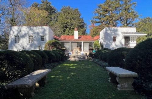 High Point Casa | Charming High Point Historical Home only minutes from HPU and Furniture Market