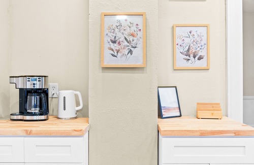High Point Casa | Charming High Point Retreat, near HP Market & HP University
